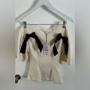 Zara Cream Short Sleeve Ribbed Top with Black Bow Details
